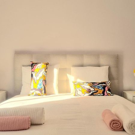 Afonso Galo Guest Apartments IV Almada Esterno foto