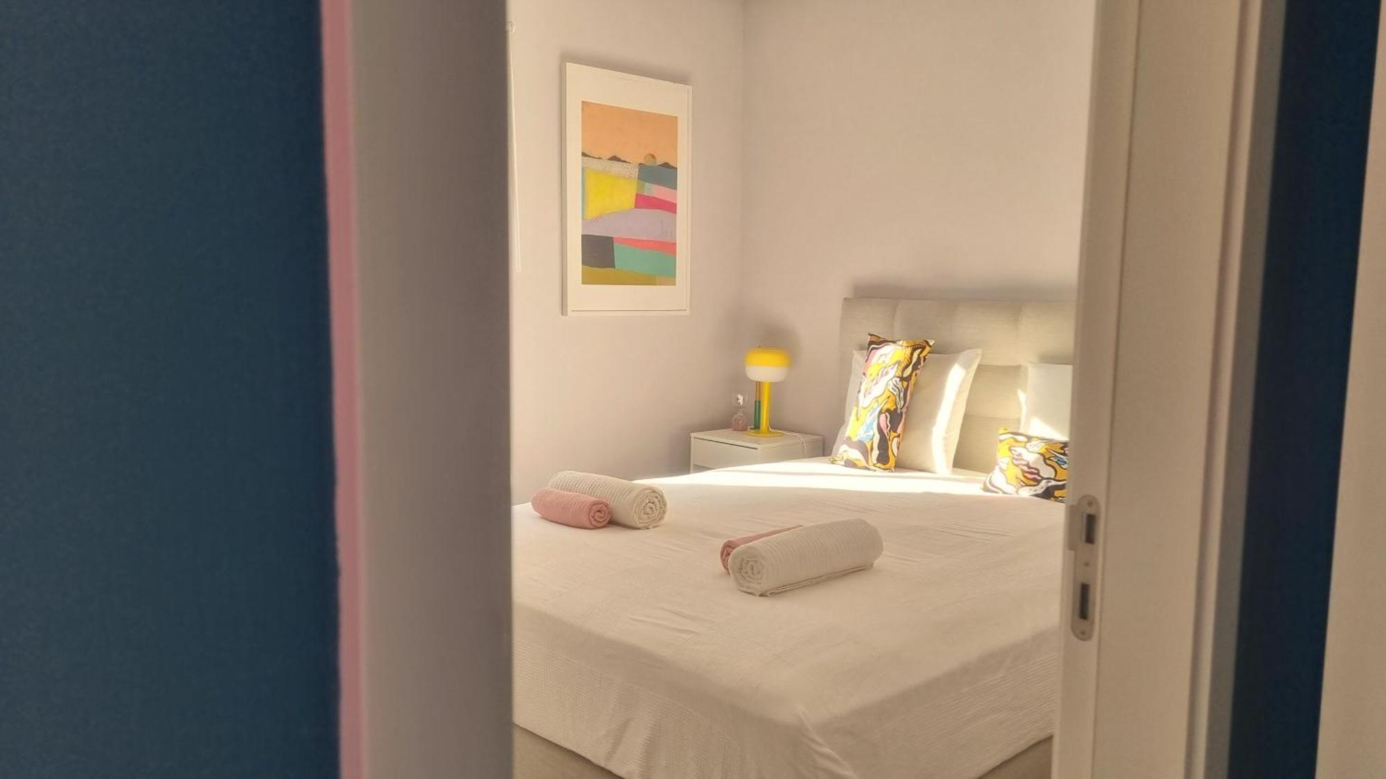 Afonso Galo Guest Apartments IV Almada Esterno foto